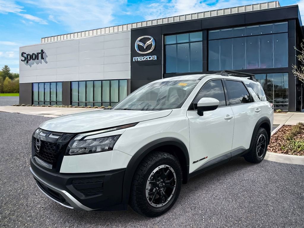 Used 2023 Nissan Pathfinder Rock Creek AWD/4WD image 8