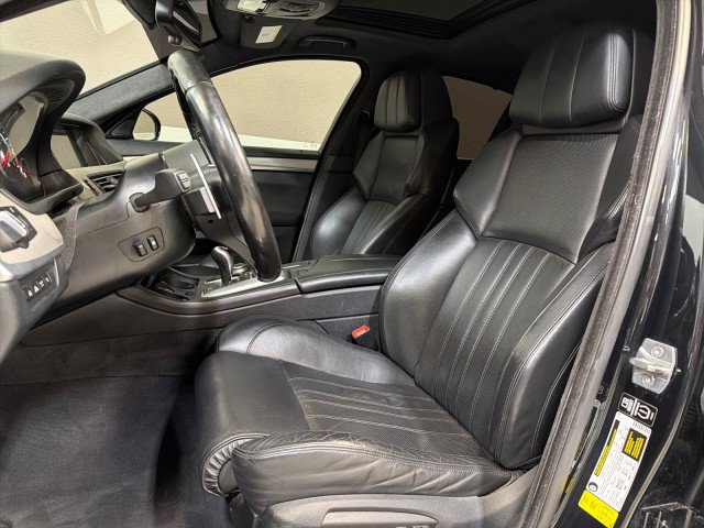 Used 2015 BMW M5 image 15