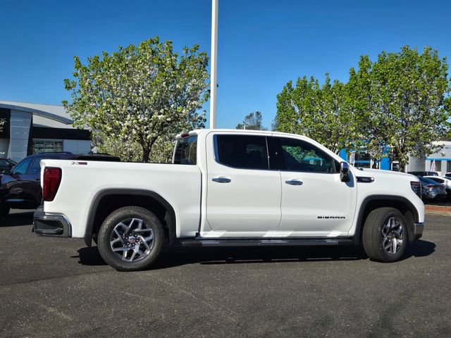 New 2026 GMC Sierra 1500 SLT w/ SLT Premium Plus Package image 3