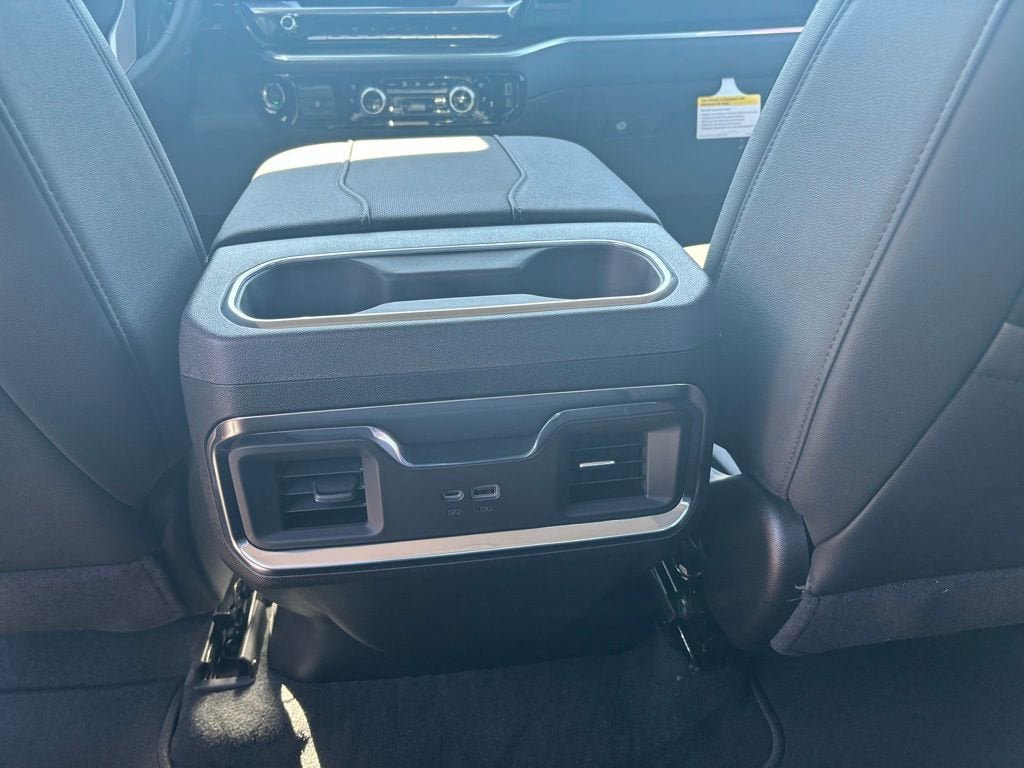 New 2026 GMC Sierra 3500 SLT w/ SLT Convenience Package image 11
