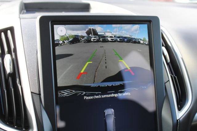 Used 2023 Ford Edge SE w/ Black Appearance Package AWD/4WD image 26
