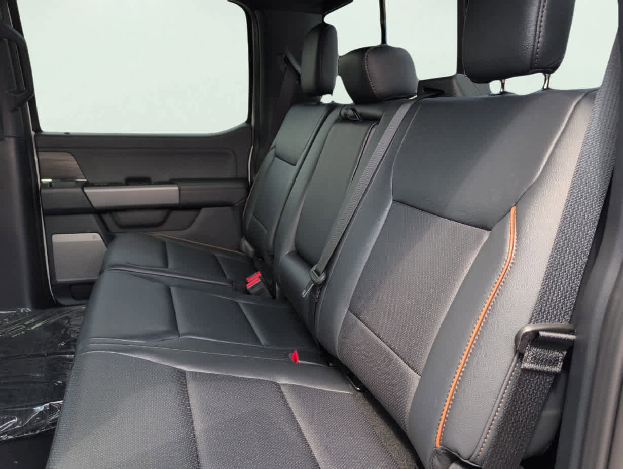 New 2025 Ford F150 Lariat w/ Equipment Group 501A Mid image 9