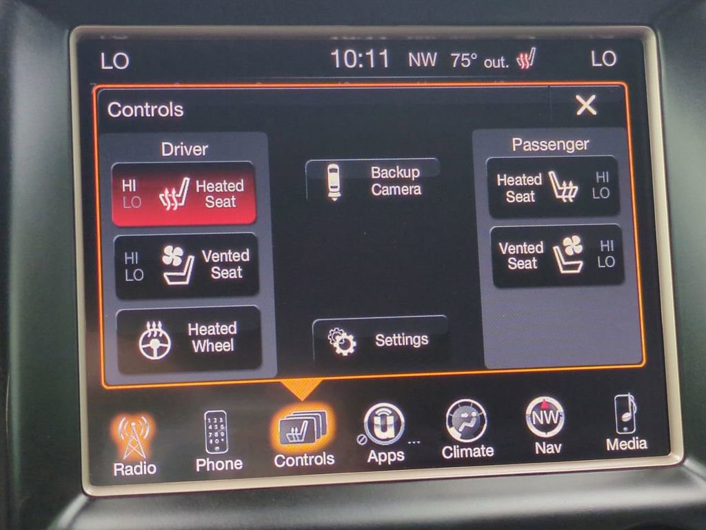 Used 2017 Jeep Grand Cherokee Overland w/ Jeep Active Safety Group image 24