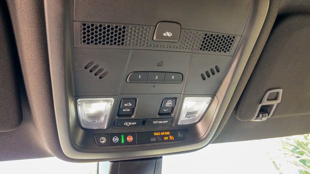 Certified 2025 Cadillac XT6 Premium Luxury w/ Technology Package image 24