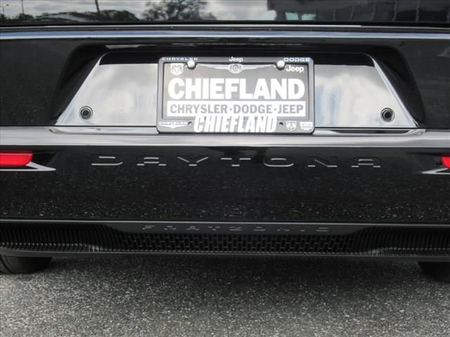 Used 2025 Dodge Charger R/T w/ Quick Order Package 25M R/T image 8