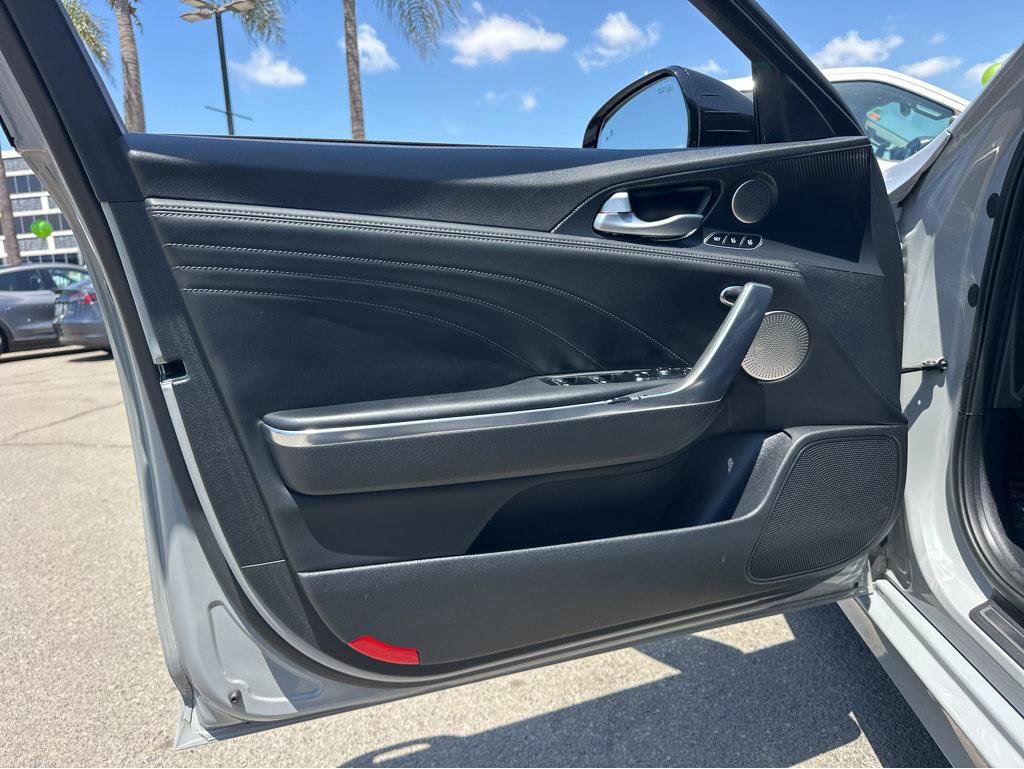 Used 2022 Kia Stinger GT2 w/ Scorpion Package AWD/4WD image 15