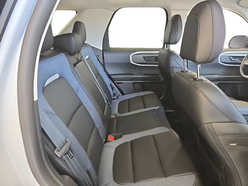 New 2026 Ford Bronco Sport Outer Banks w/ Outer Banks Tech Package+ AWD/4WD image 21
