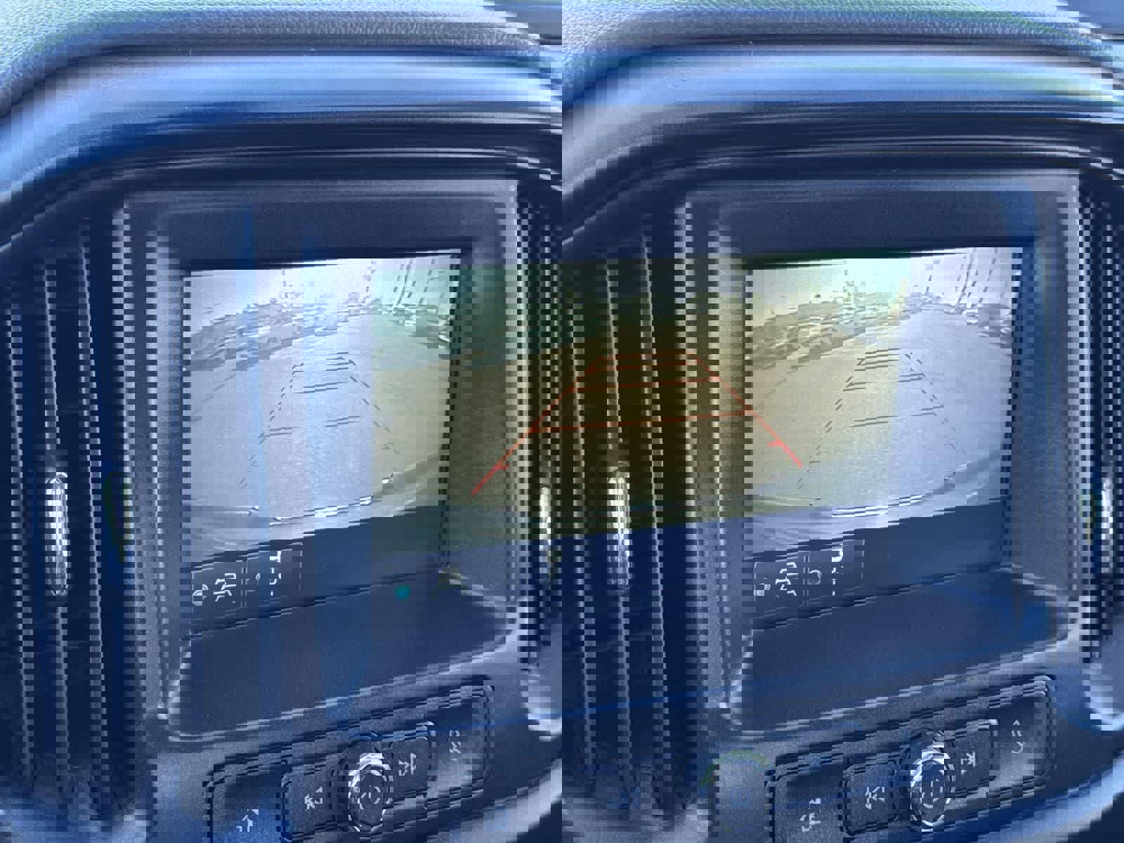 Used 2018 Chevrolet Colorado W/T w/ WT Convenience Package image 27