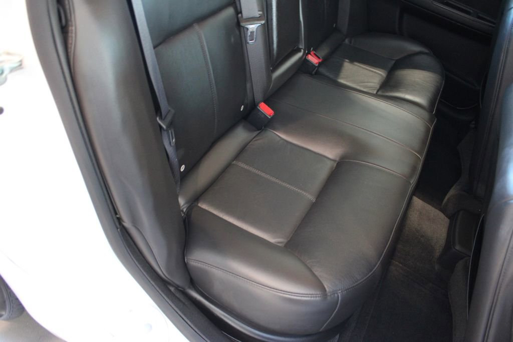 Used 2010 Chevrolet Impala LT w/ Luxury Edition Package image 23