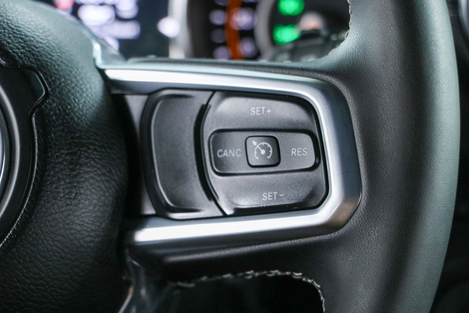 Used 2023 Jeep Wrangler Unlimited Sahara w/ LED Lighting Group AWD/4WD image 16