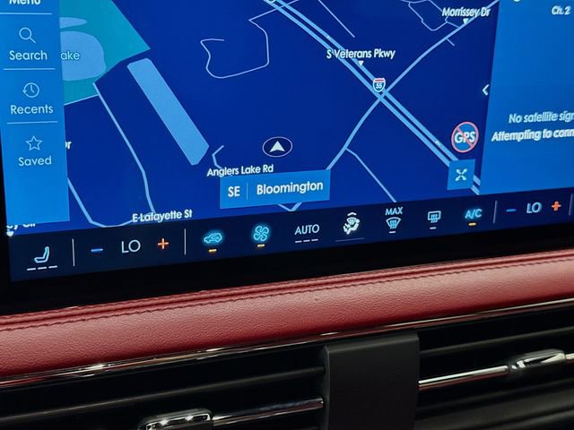 Used 2024 Lincoln Corsair Reserve image 16