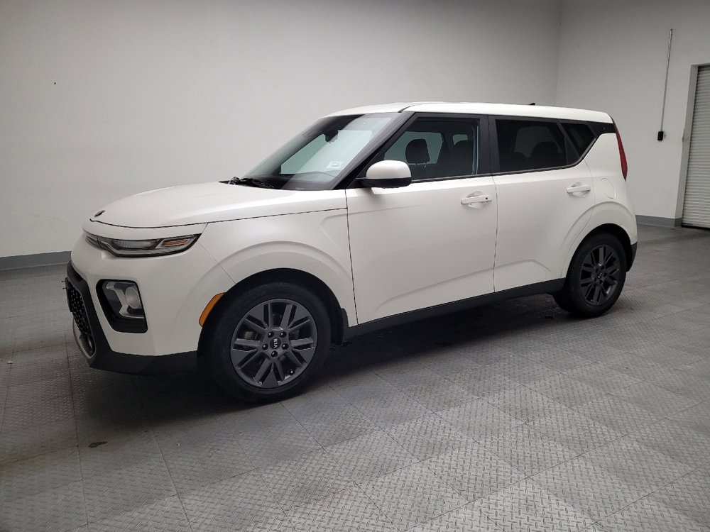 Used 2020 Kia Soul EX image 2