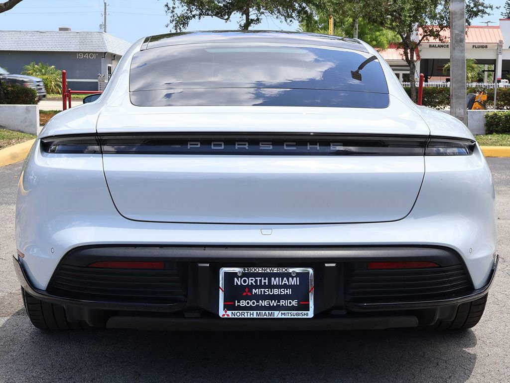 Used 2020 Porsche Taycan Turbo AWD/4WD image 11