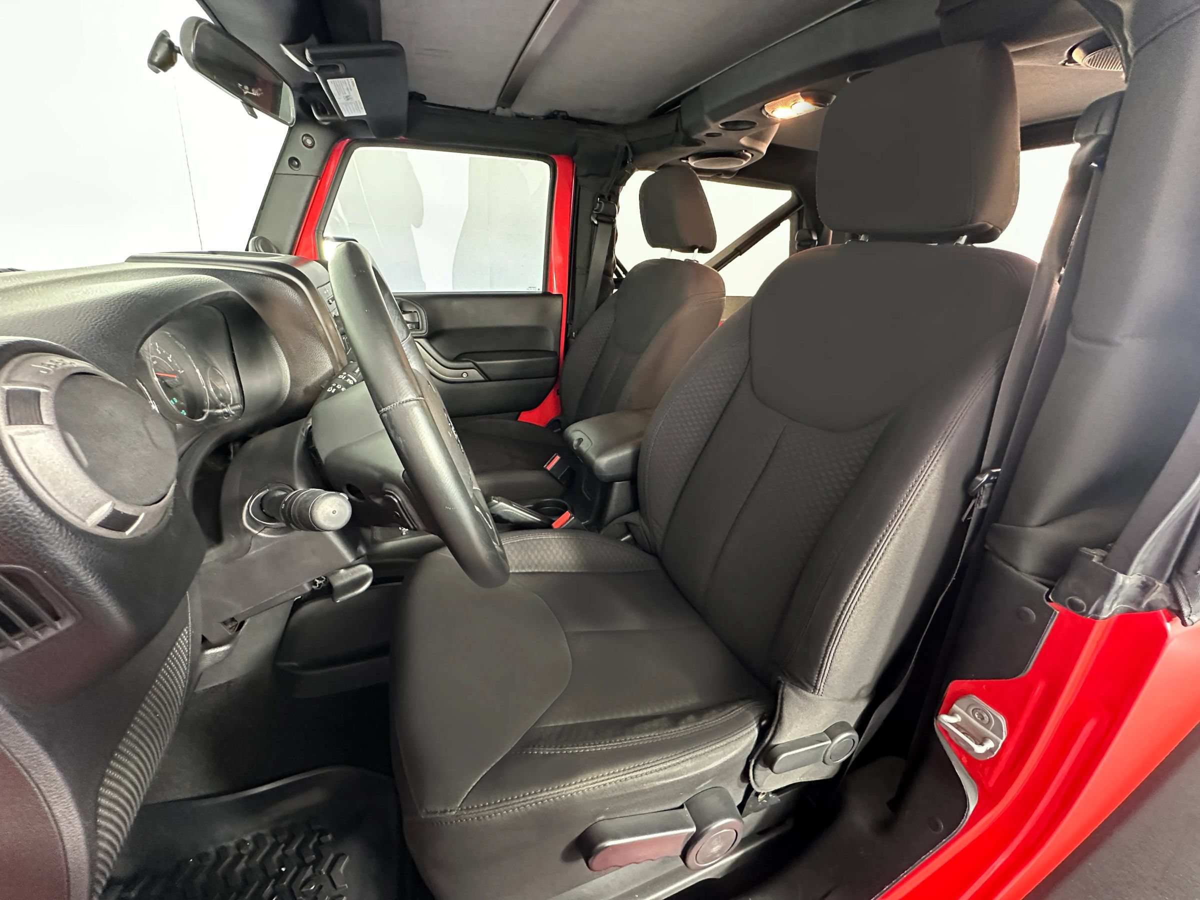 Used 2013 Jeep Wrangler Sport w/ Connectivity Group AWD/4WD image 29
