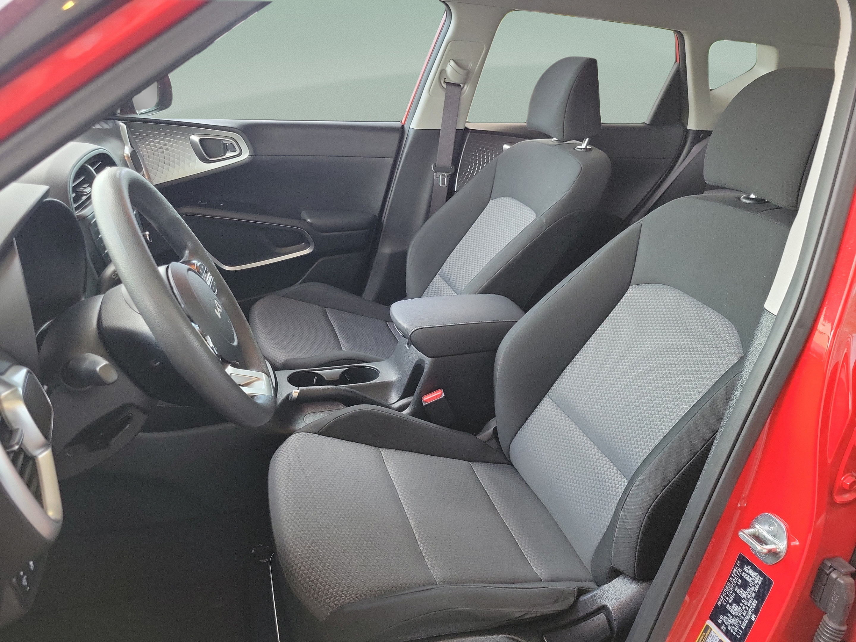 Used 2023 Kia Soul LX w/ Option Group 015 FWD image 10