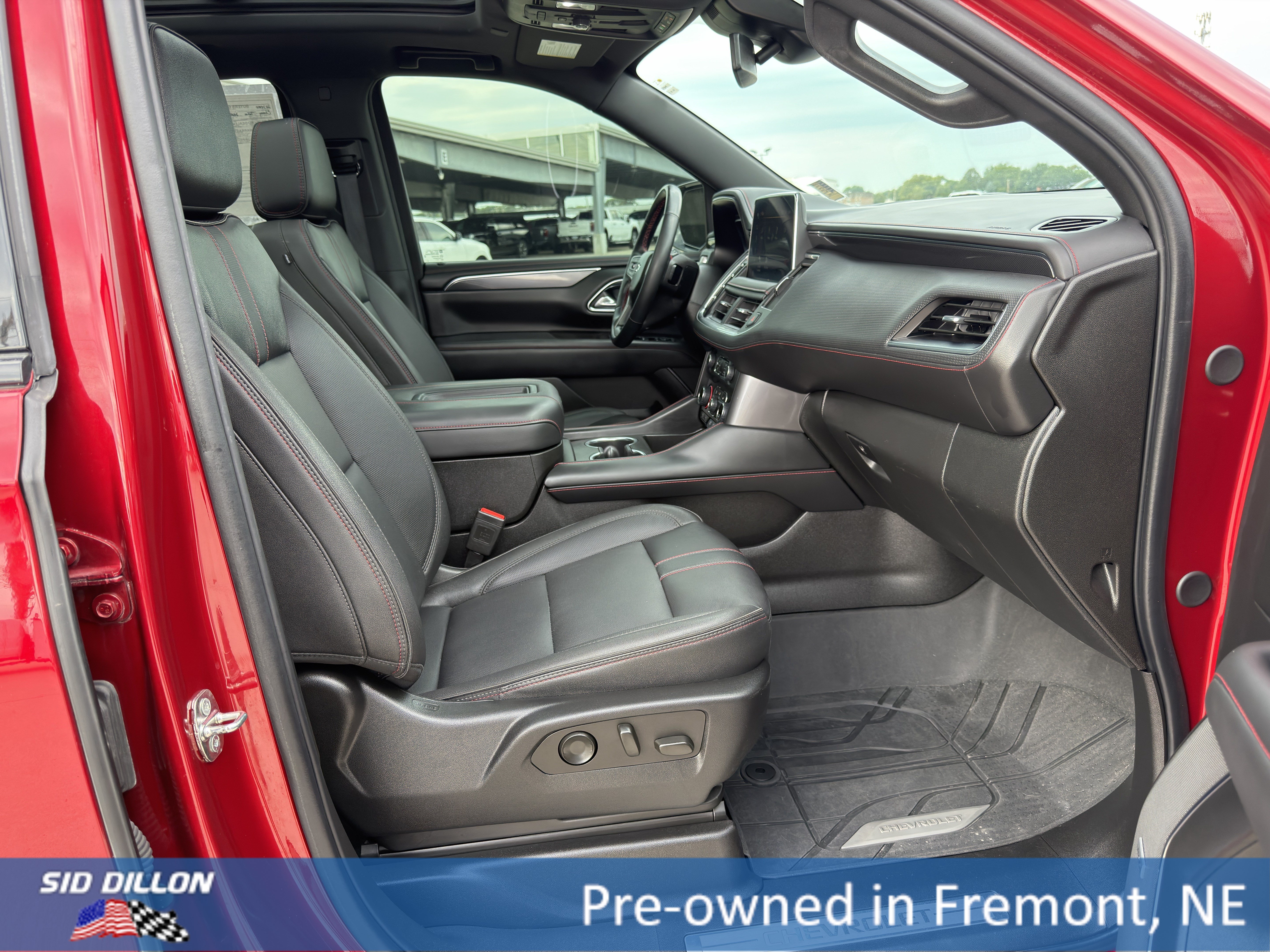 Certified 2024 Chevrolet Tahoe RST w/ Luxury Package AWD/4WD image 18