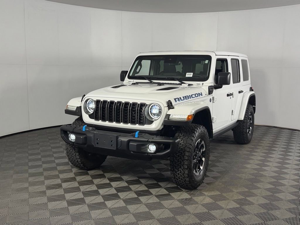 Used 2024 Jeep Wrangler Unlimited Rubicon 4xe AWD/4WD image 3