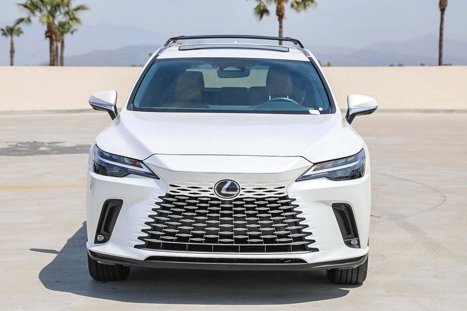 Used 2024 Lexus RX 350 Premium w/ Convenience Package FWD image 2