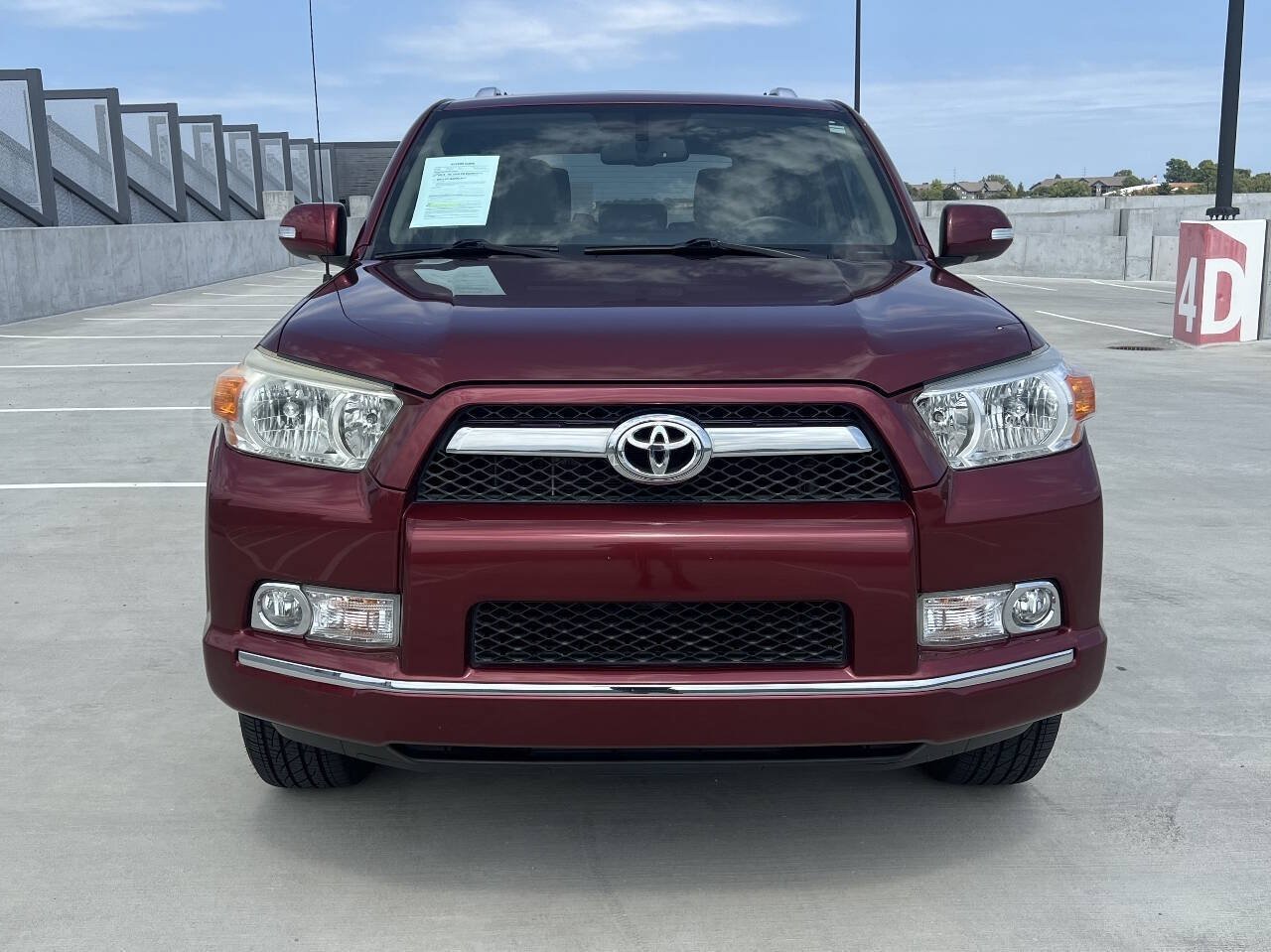 Used 2011 Toyota 4Runner SR5 w/ Premium Pkg w/Leather AWD/4WD image 4