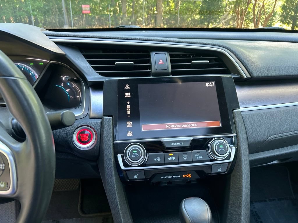 Used 2016 Honda Civic Touring image 17