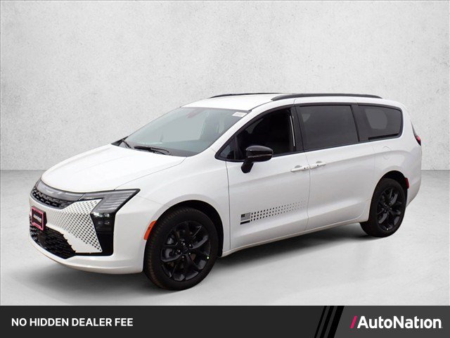 New 2027 Chrysler Pacifica Select AWD/4WD image 1