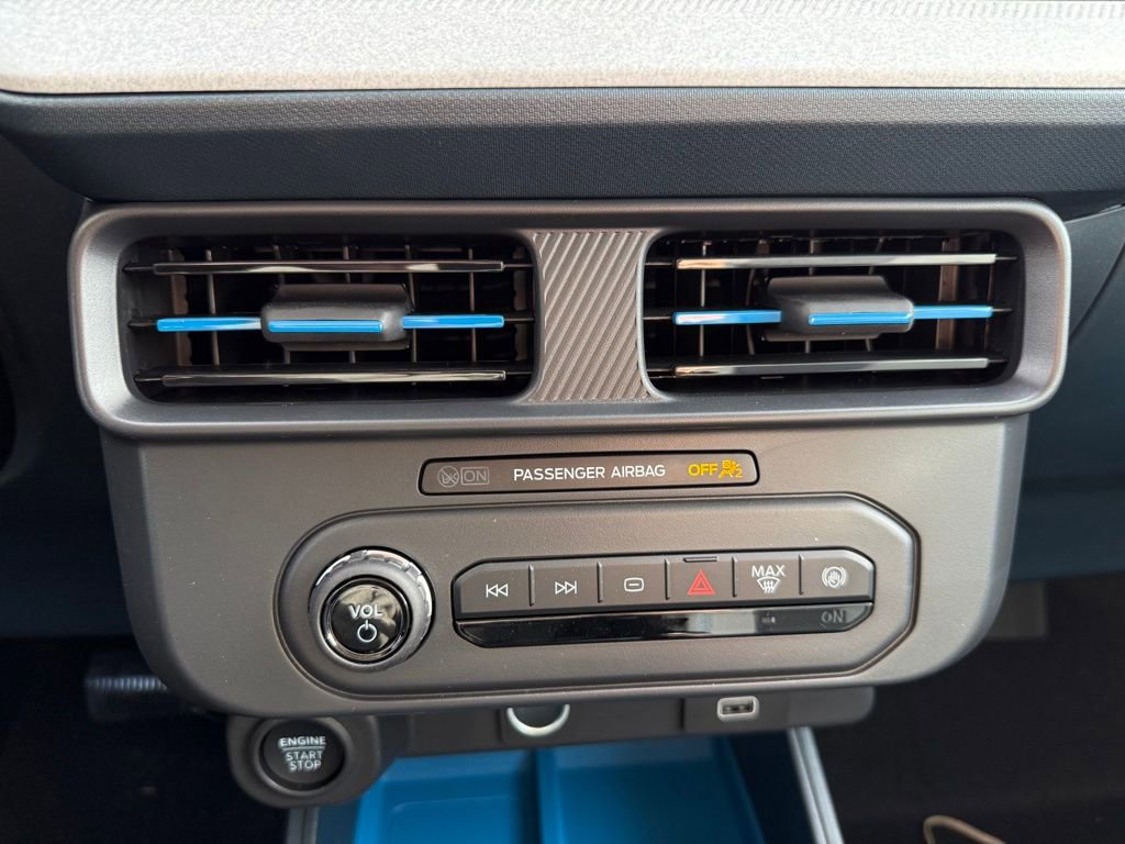 New 2026 Ford Maverick XLT image 26