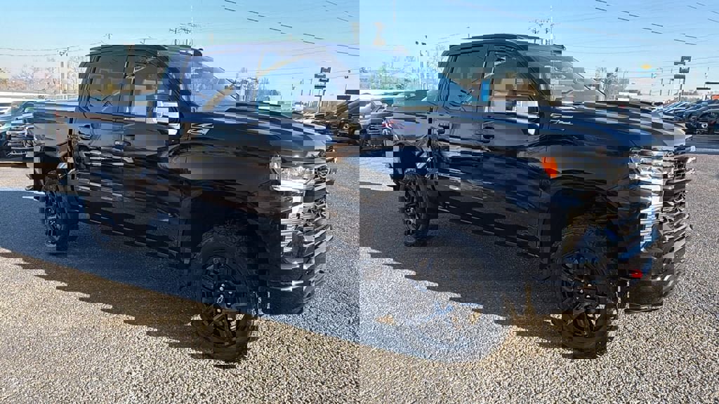 New 2026 Chevrolet Silverado 1500 LT Trail Boss w/ LT Trail Boss Premium Package image 3