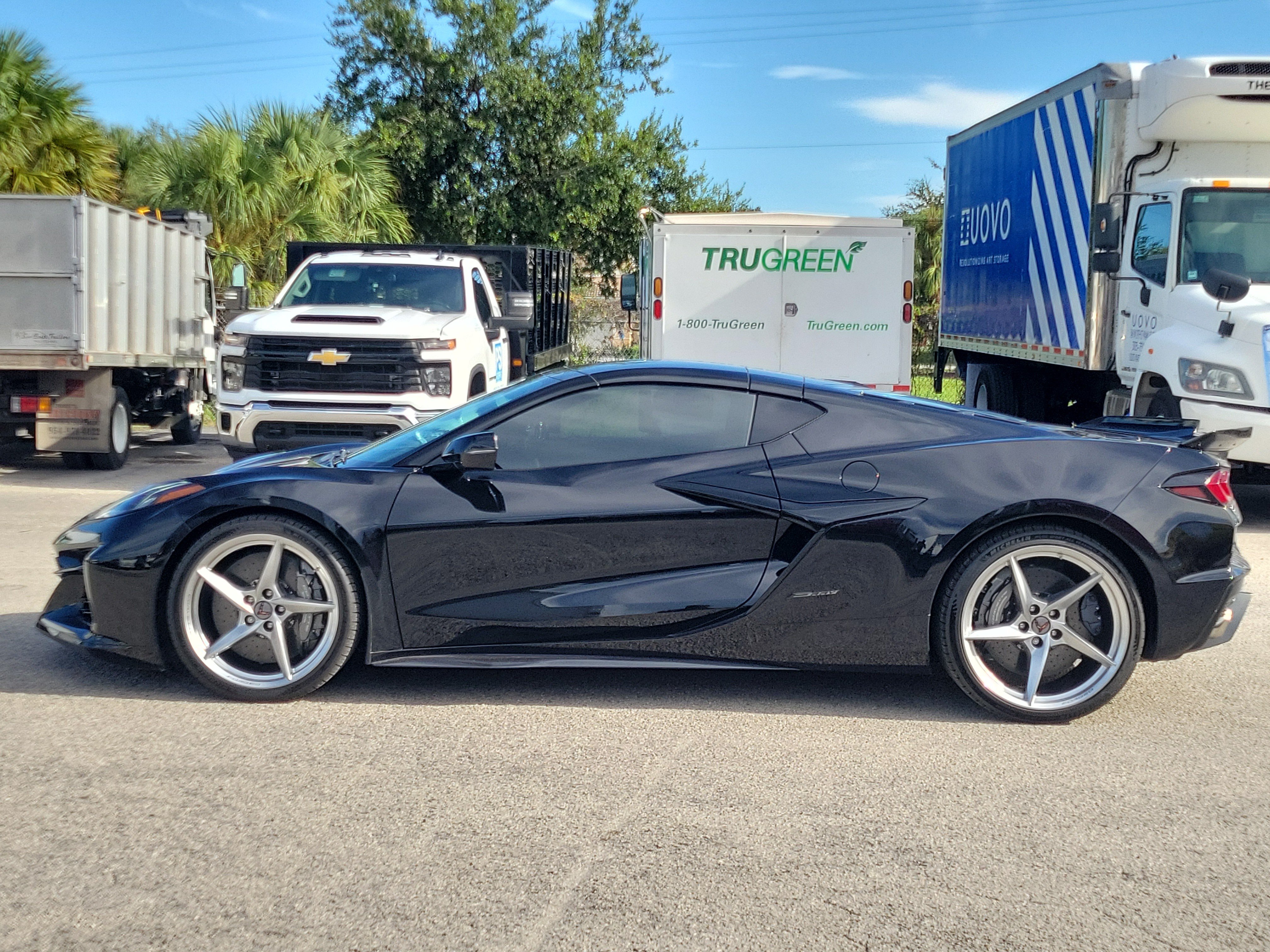 Used 2024 Chevrolet Corvette E-Ray AWD/4WD image 6
