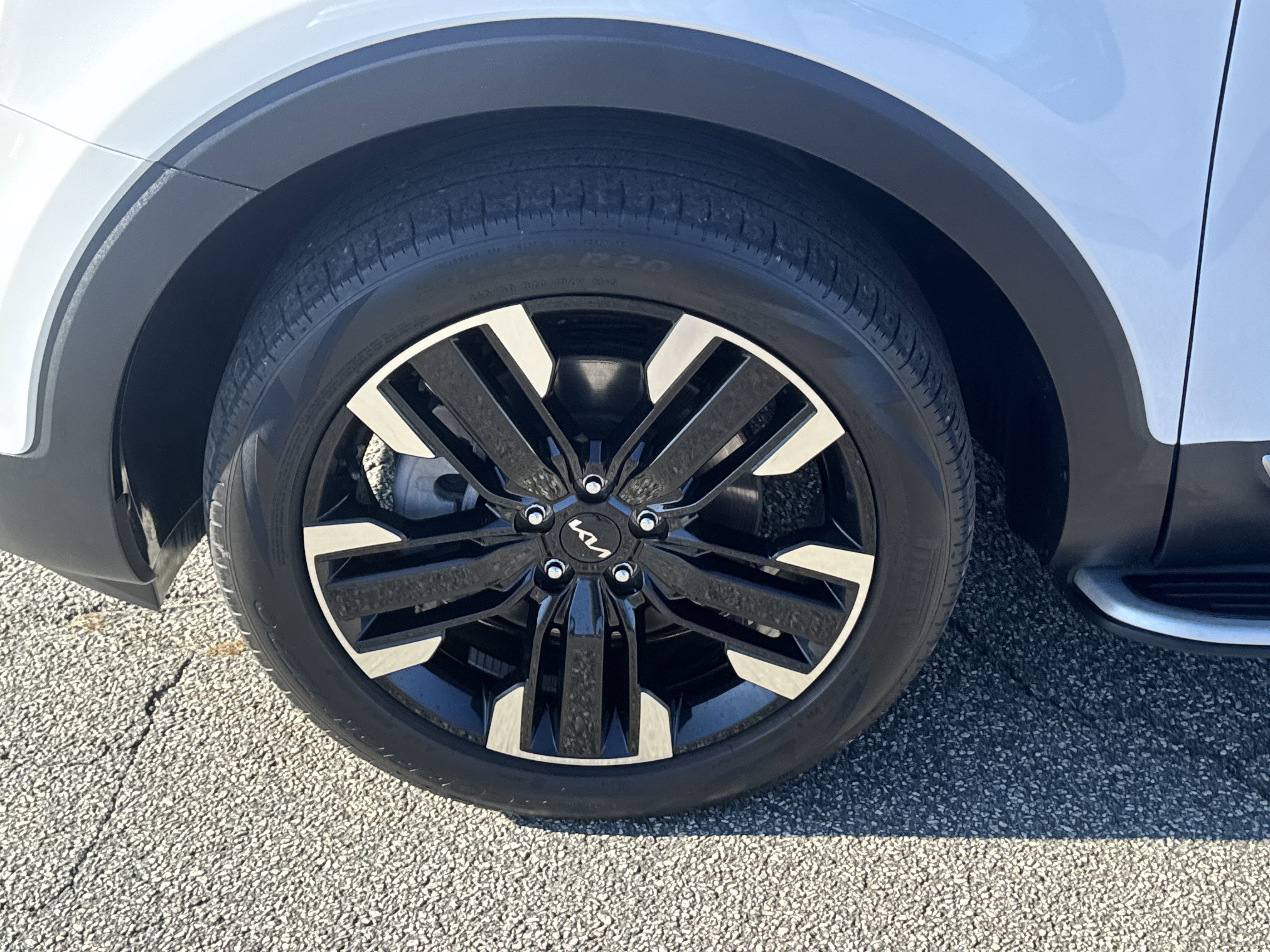 Certified 2023 Kia Telluride SX image 11