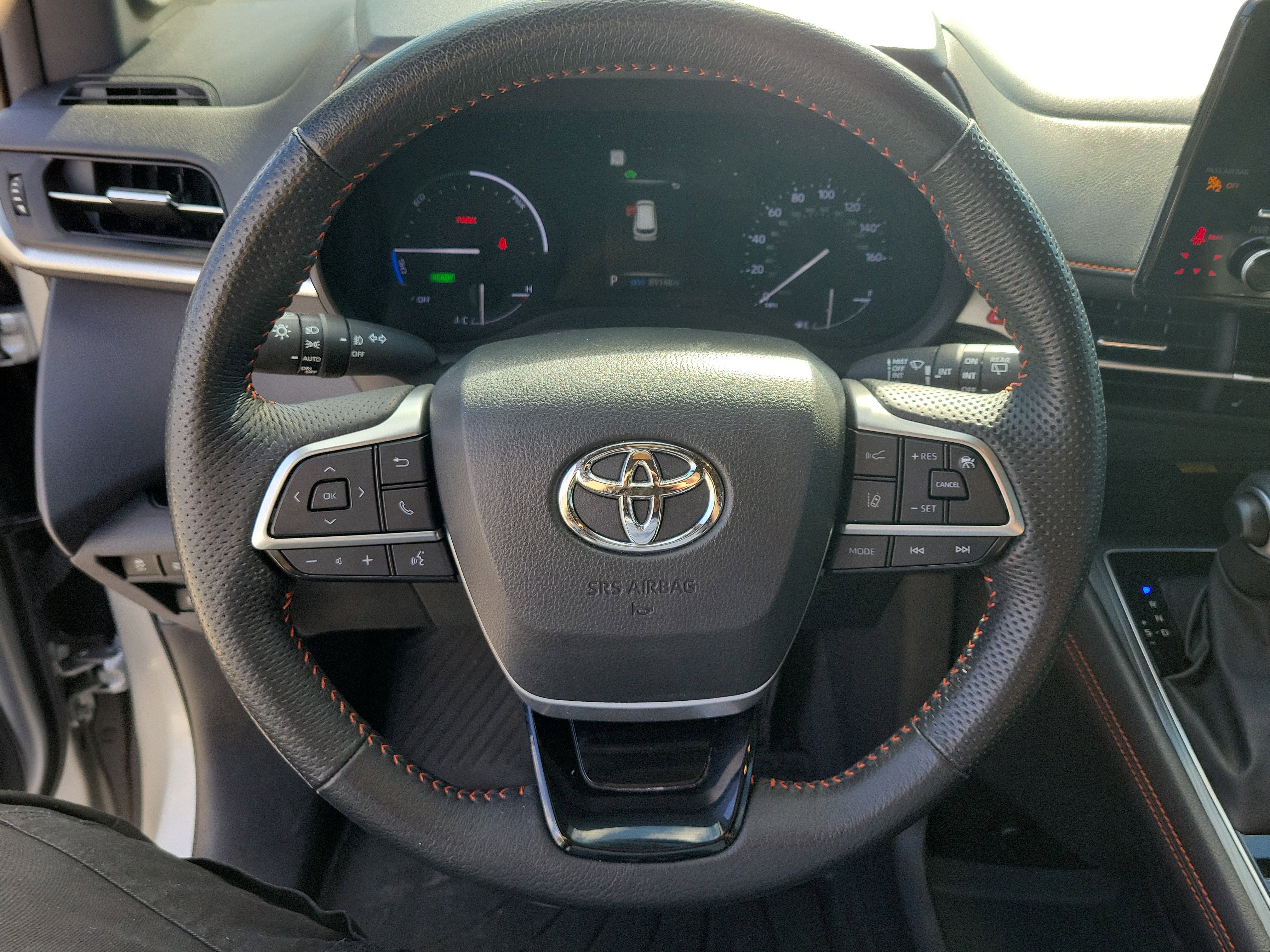 Used 2023 Toyota Sienna XSE w/ XSE Plus Package image 26