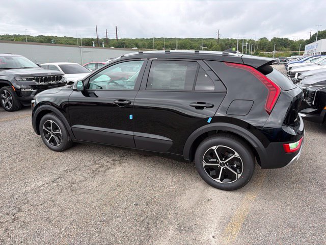 New 2026 Kia Niro EX FWD image 5