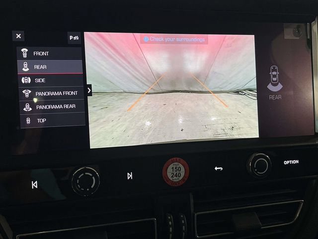 New 2026 Porsche Macan AWD/4WD image 6