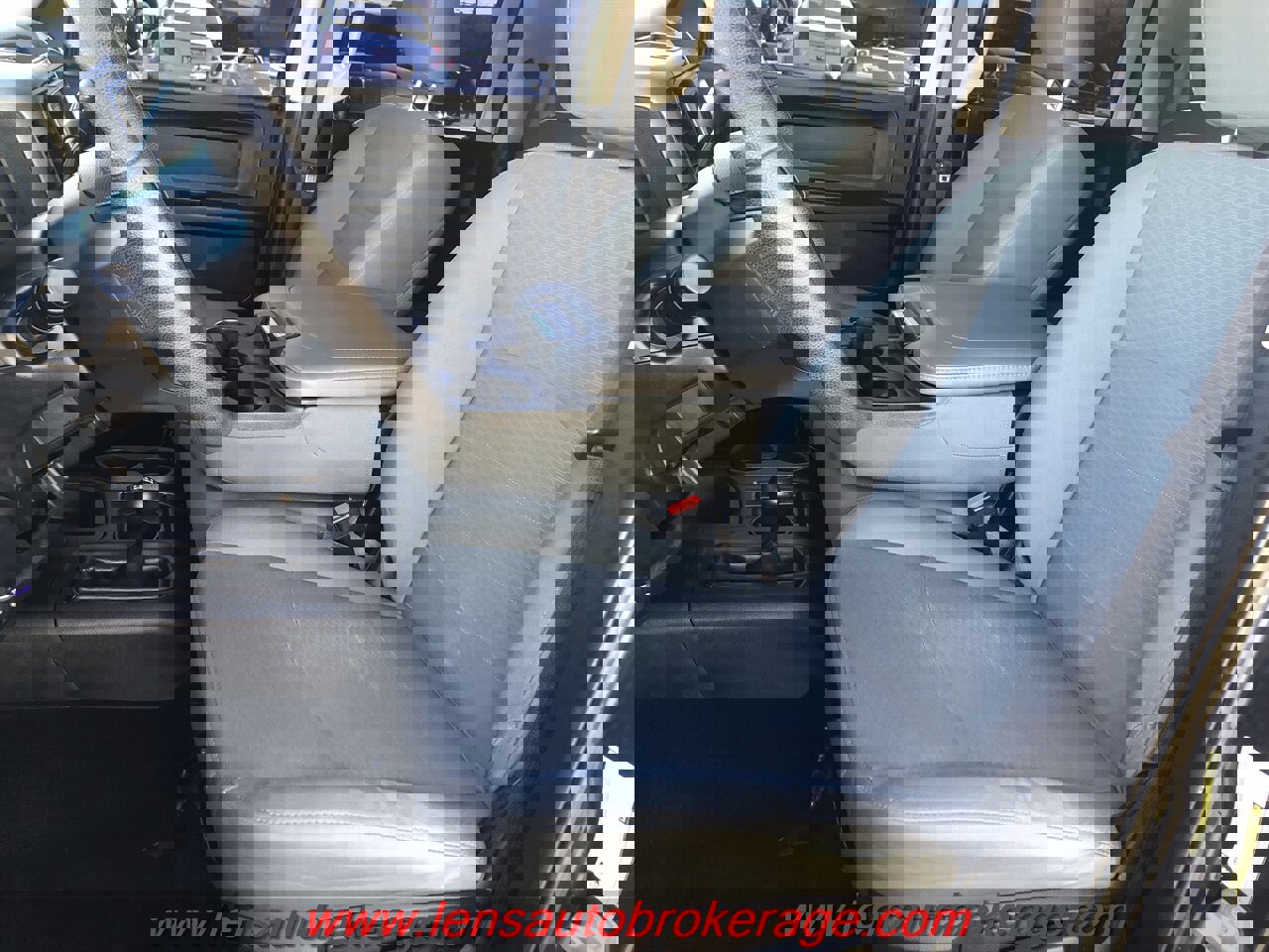 Used 2018 RAM 2500 Tradesman w/ Chrome Appearance Group image 12