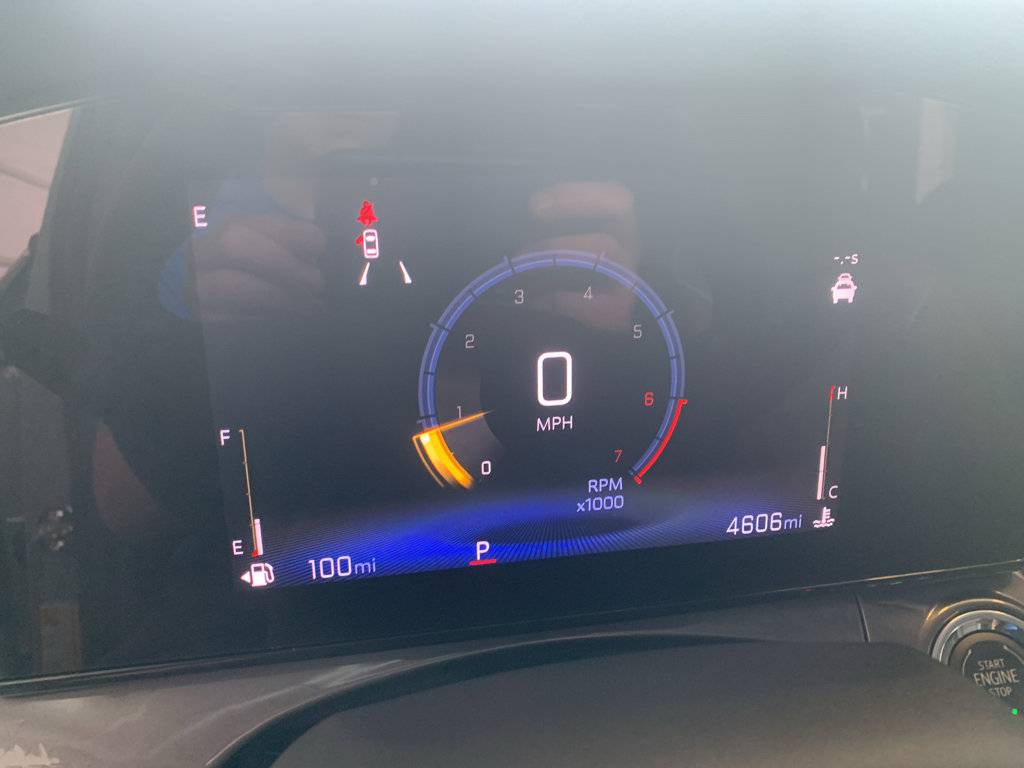 Used 2026 Chevrolet Trax ACTIV w/ Sunroof Package FWD image 15