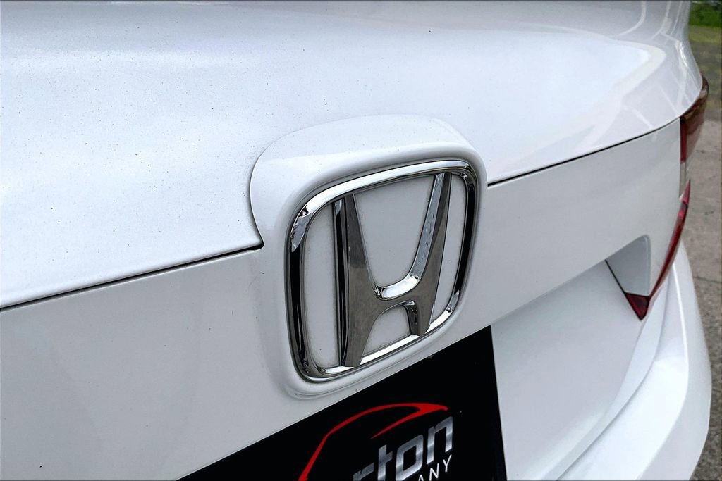 Used 2021 Honda Accord EX-L image 11