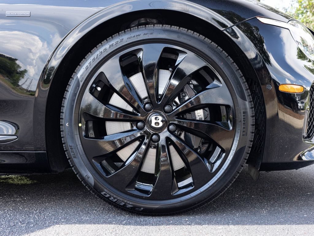 Used 2025 Bentley Continental GTC AWD/4WD image 6