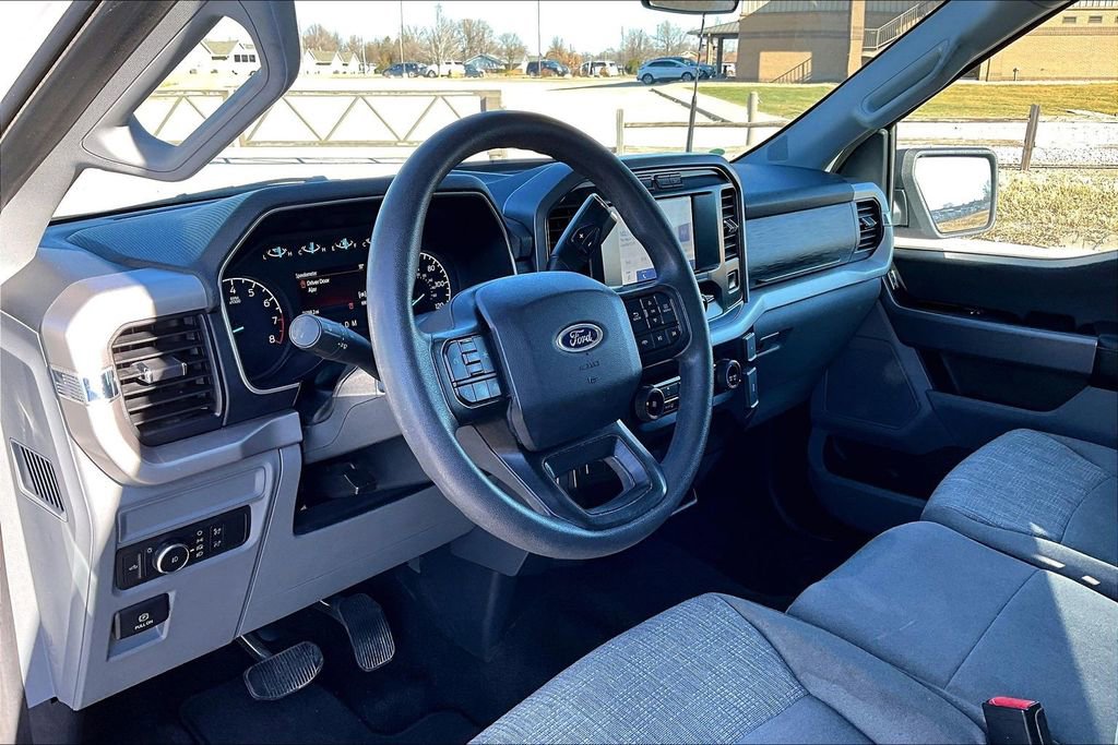Used 2022 Ford F150 XLT w/ Trailer Tow Package AWD/4WD image 12
