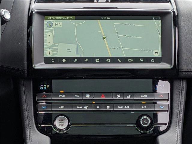 Used 2019 Jaguar F-PACE Prestige AWD/4WD image 12