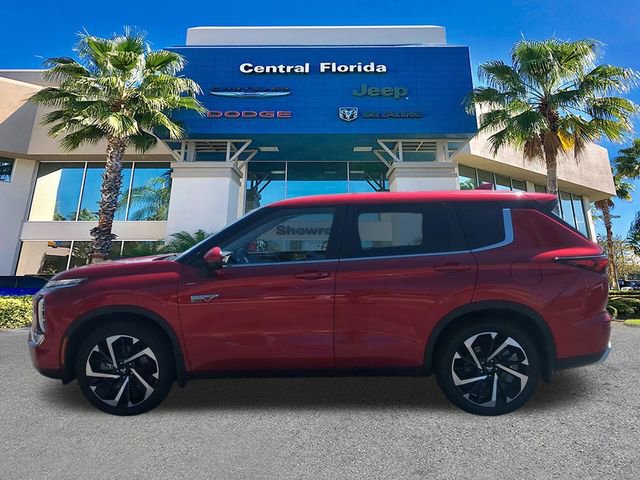 Used 2024 Mitsubishi Outlander SE image 8