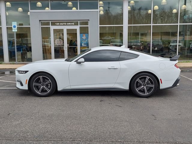 Used 2024 Ford Mustang Coupe image 13