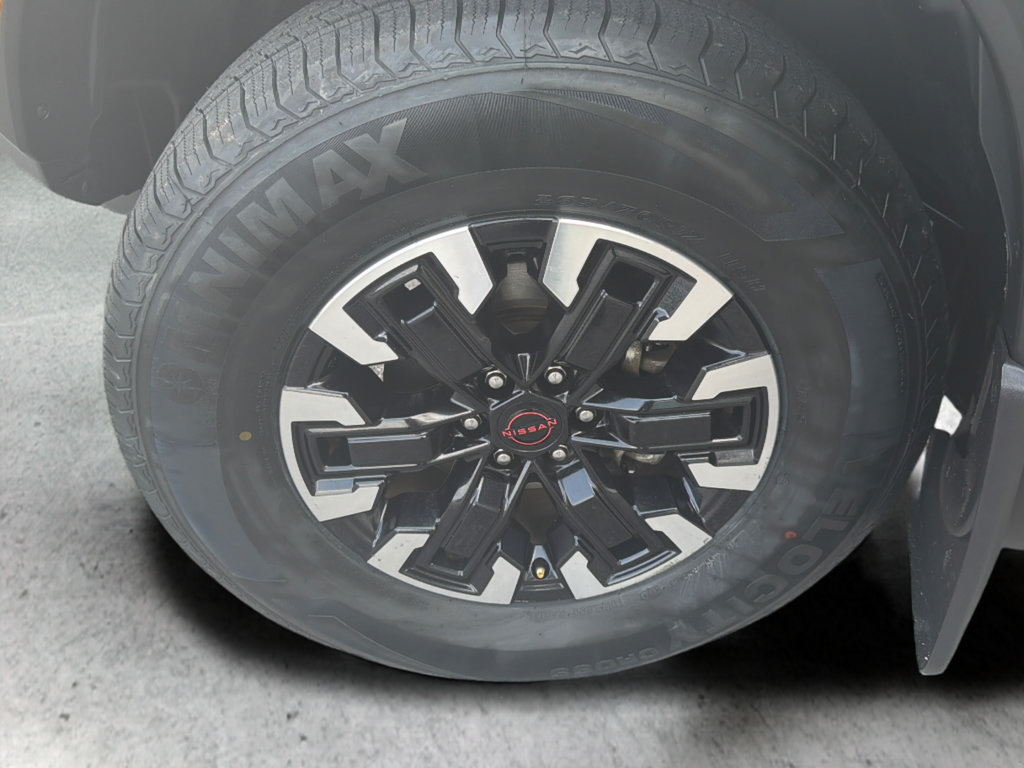 Certified 2022 Nissan Frontier PRO-4X w/ Technology Package AWD/4WD image 53