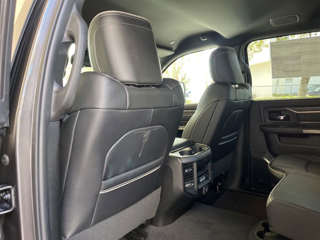 New 2023 RAM 2500 Limited image 30