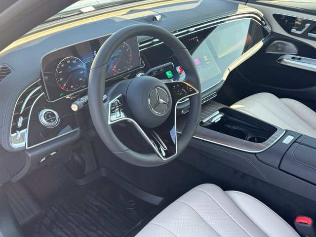 New 2027 Mercedes-Benz E 350 4MATIC Sedan image 16