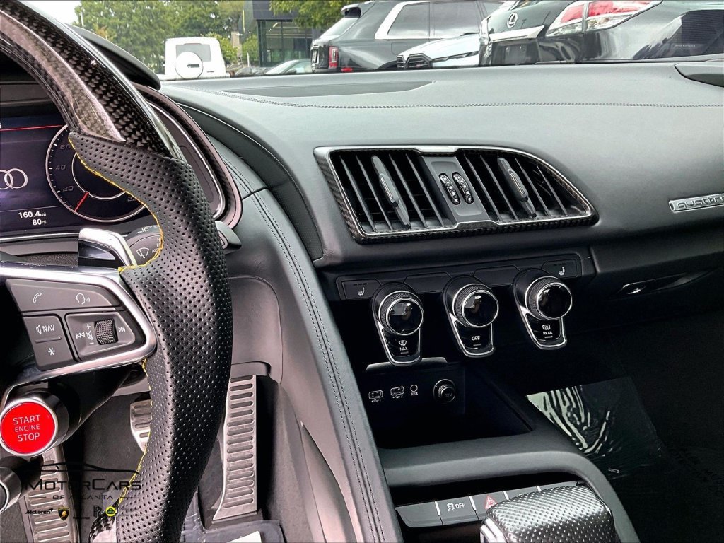 Used 2017 Audi R8 V10 plus AWD/4WD image 7