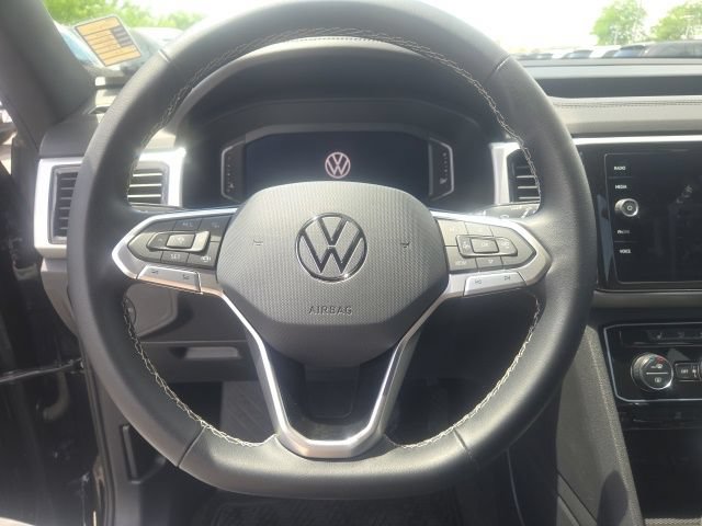 Used 2023 Volkswagen Atlas Cross Sport SE w/ Black Wheel Package AWD/4WD image 29