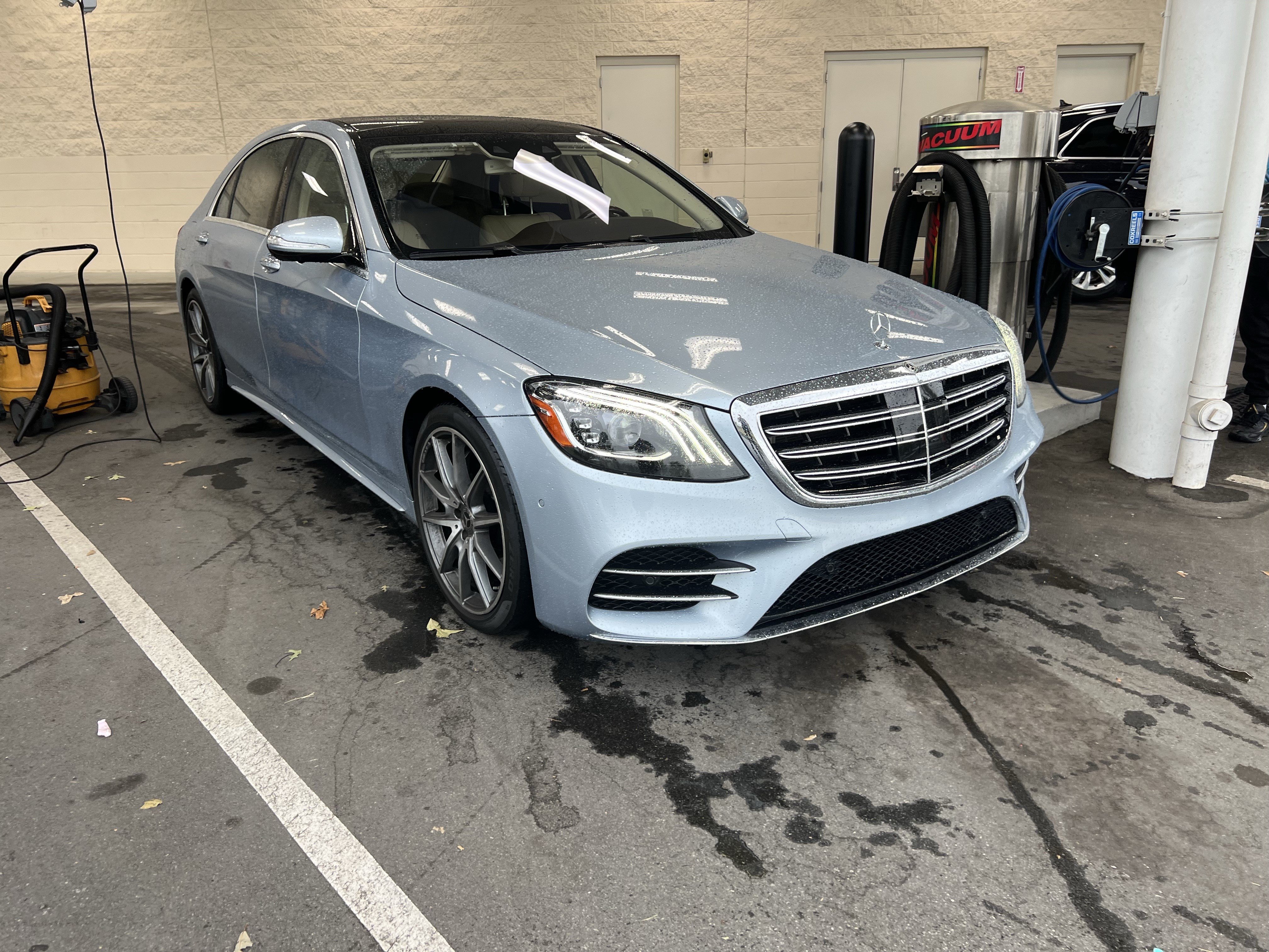 Used 2020 Mercedes-Benz S 560 Sedan image 2