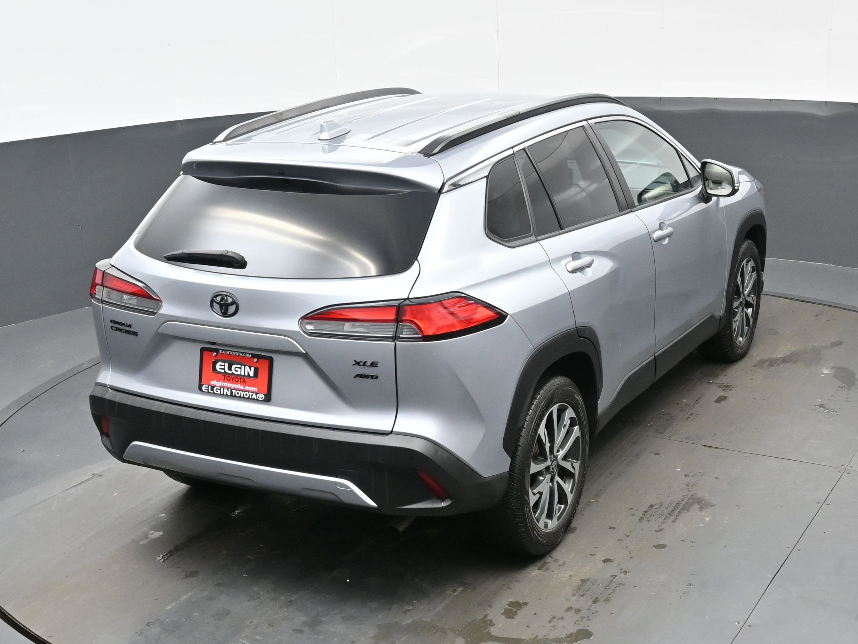 Used 2022 Toyota Corolla Cross XLE image 41