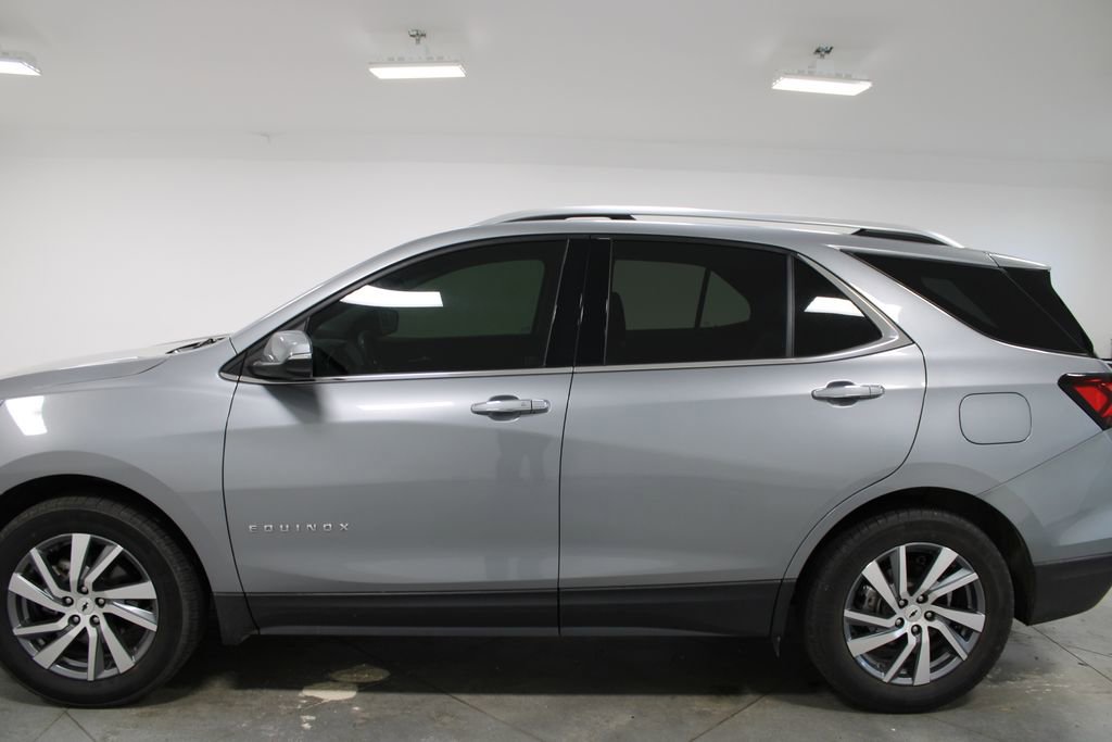 Used 2023 Chevrolet Equinox Premier FWD image 6