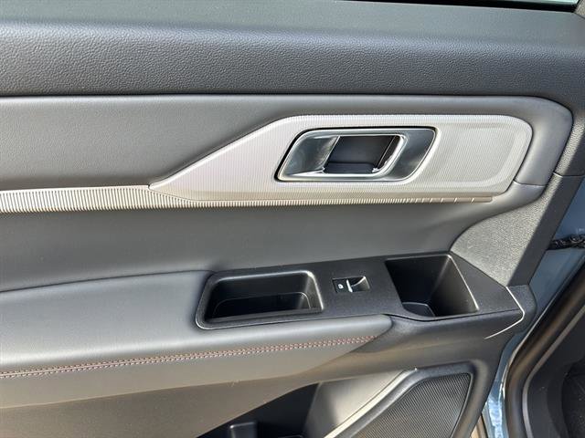 New 2026 Ford Explorer Active image 16