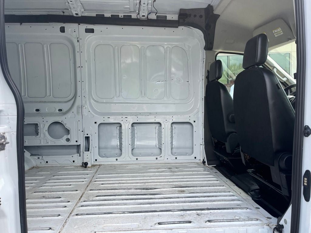 Used 2024 Ford Transit 250 148 Medium Roof RWD image 12
